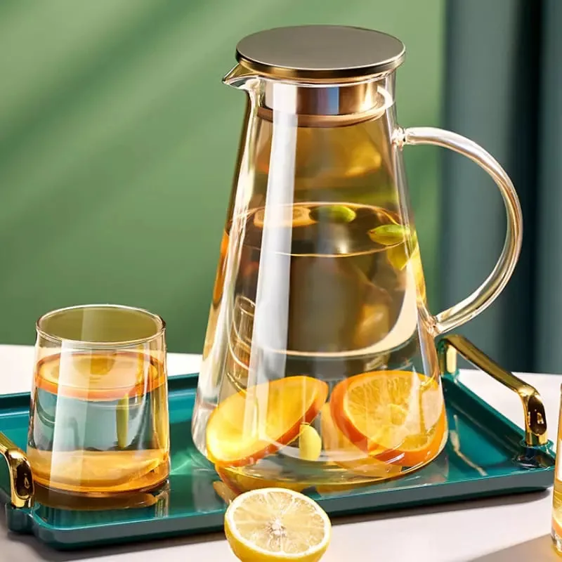 Heat-Resistant Glass Pitcher With Lid, 2 L