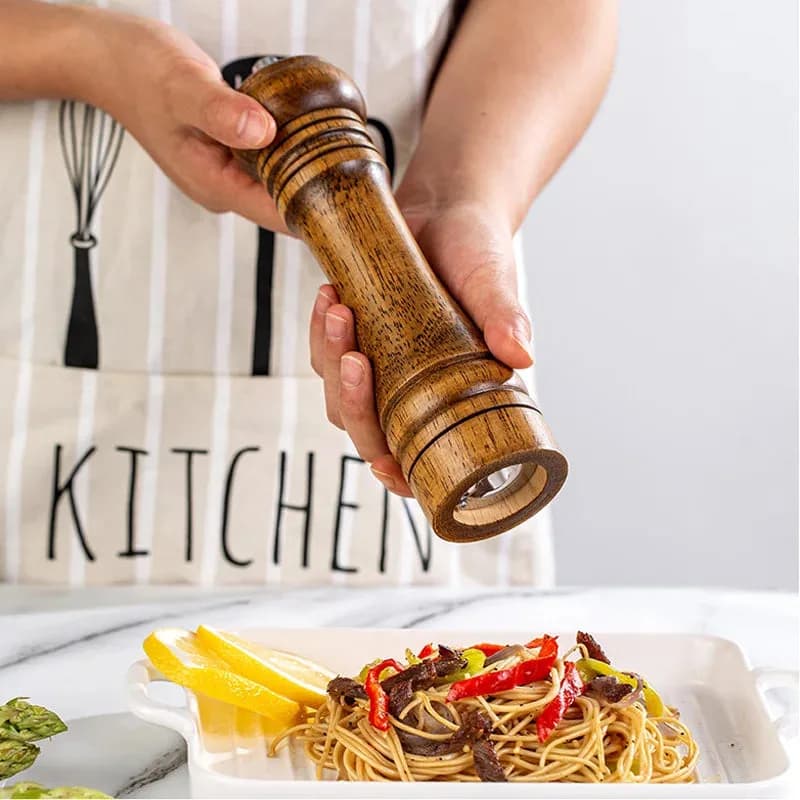 Solid Wood Salt and Pepper Grinder